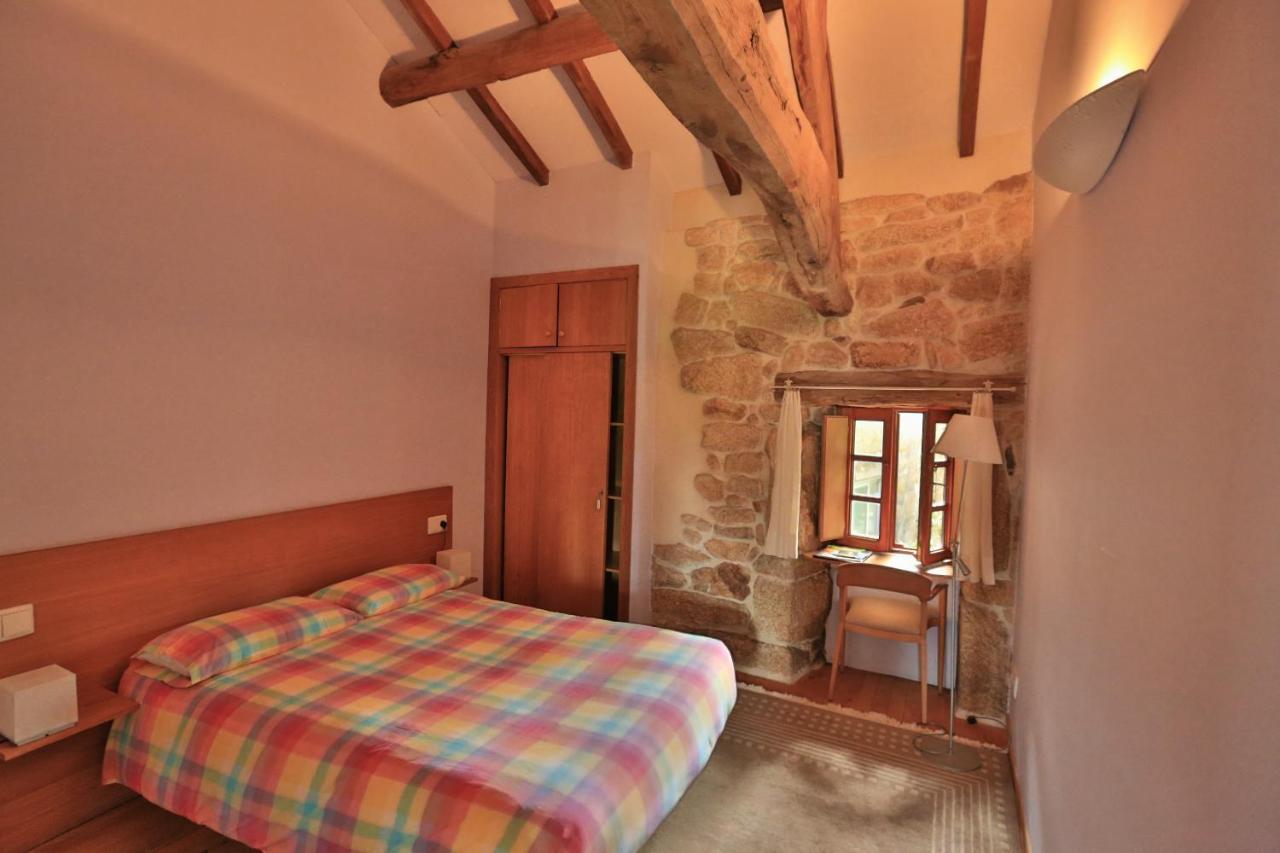 A Casa Da Eira Casa de hóspedes Cerreda Quarto foto